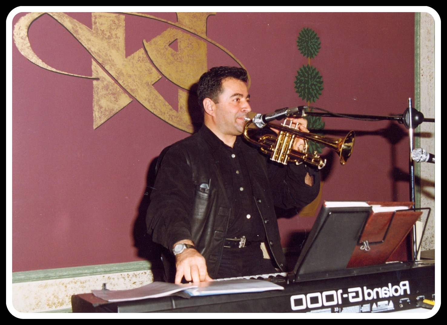 TUŞLARA DUYGU KATMA